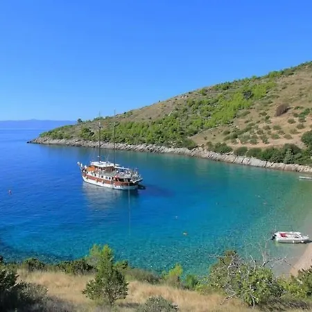 House Island Paradise *