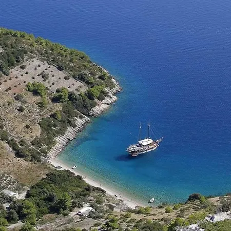 House Island Paradise Selca (Brac)