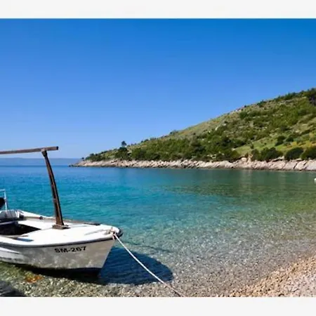 House Island Paradise *